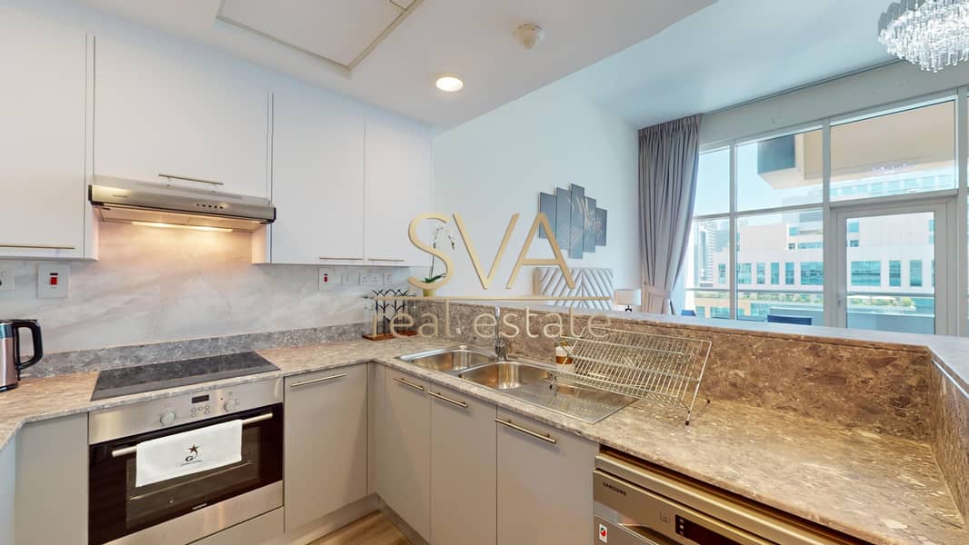 7 SVA-REAL-ESTATE-Bay-Square-Building-9-04252024_083105. jpg