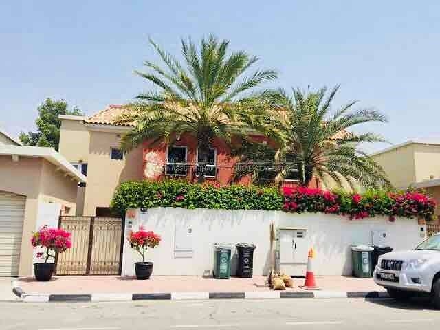 4 Bedroom Villa  for rent  in Umm Suqeim First, Jumeirah
