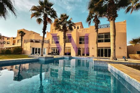 5 Bedroom Villa for Sale in Al Hamra Village, Ras Al Khaimah - Beachfront Villa | Fully Furnished