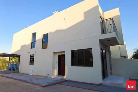 3 Bedroom Villa for Sale in DAMAC Hills 2 (Akoya by DAMAC), Dubai - Vacant l Type R2-EM l Maid room