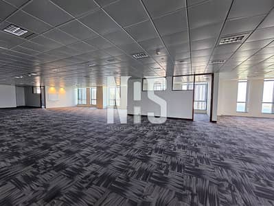Office for Rent in Corniche Area, Abu Dhabi - LUXURIOUS OFFICE SPACE | Make your brand stand out