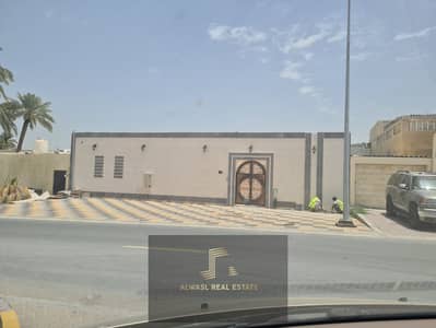 8 Bedroom Villa for Sale in Al Qadisiya, Sharjah - 05f1ed18-43e2-4e5f-a406-66367e64c4be. jpg