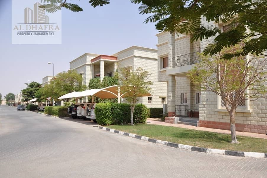 Квартира в Аль Маракхания, 3 cпальни, 65000 AED - 3810686