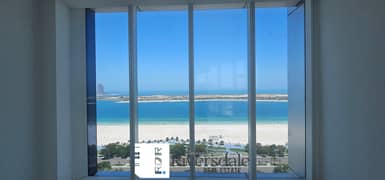شقة في شارع الكورنيش 3 غرف 180000 درهم - 9088551