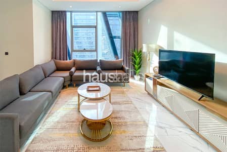 2 Bedroom Apartment for Rent in Business Bay, Dubai - Luxury Furnishing| Turn key| Spacious| Canal view
