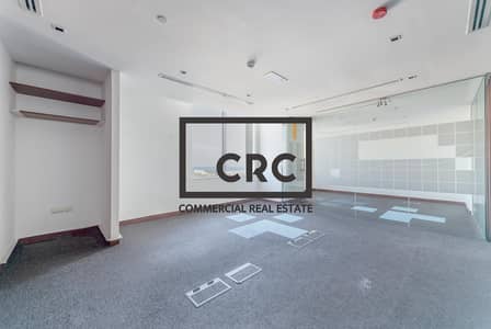 Office for Rent in Dubai Internet City, Dubai - GLASS PARTITIONED | READY OFFICE | CHILLER FREE