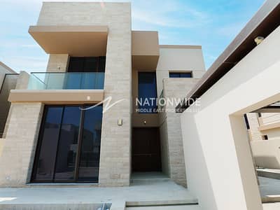 4 Bedroom Villa for Sale in Saadiyat Island, Abu Dhabi - Magnificent Villa | Single Row | Rented Till 2026