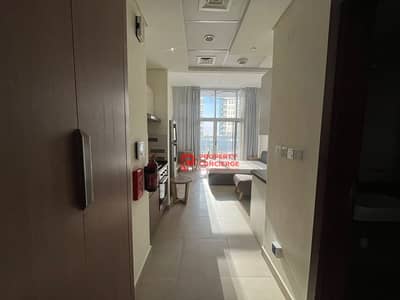 阿尔弗雷德街区， 迪拜 单身公寓待租 - 位于阿尔弗雷德街区，阿齐兹星辰公寓 的公寓 53000 AED - 9089307