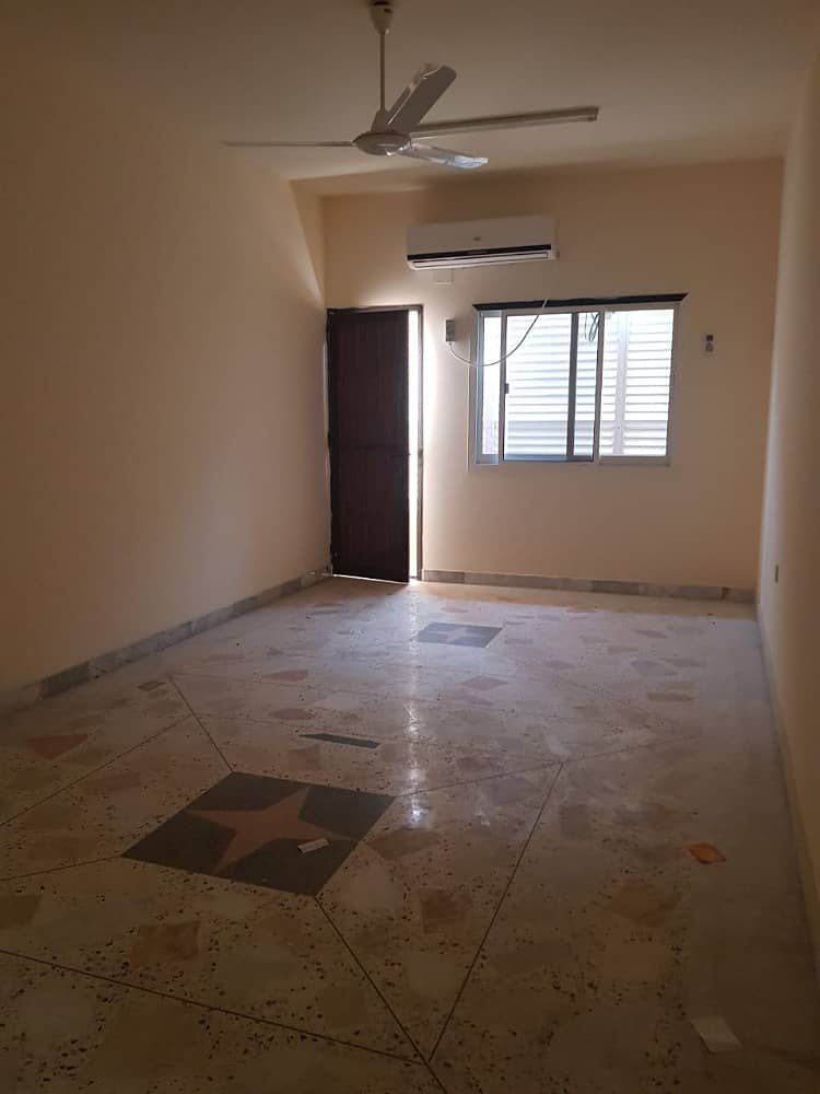 BIGGEST STUDIO SMALL HALL AFTER BIG ROOM CLOSED KITCHEN WITH BALCONY LOOK NEW BUILDING BEST OFFER