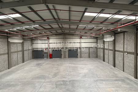Warehouse for Rent in KIZAD, Abu Dhabi - Mezzanine Office | High Power | Ready to Occupy
