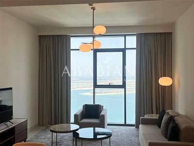 1 Bedroom Apartment for Sale in Dubai Harbour, Dubai - High Floor | Stunning Palm View | Vacant
