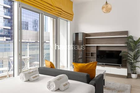Studio for Sale in Dubai Marina, Dubai - Huge Studio | Fully furnished | Balcony | Vacant