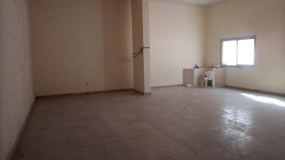 Трудовой лагерь в Аль Куз, 32400 AED - 3990657