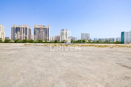 ارض سكنية  للبيع في الجداف، دبي - ارض سكنية في الجداف 18500000 درهم - 9094690