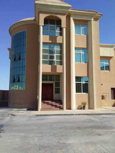 Large Studio with Tawteeq, no agency fees! Large Studio with Tawteeq, no agency fees!