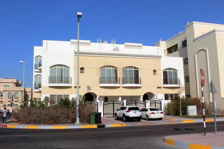 Квартира в Хадбат Аль Зафран, 1 спальня, 48000 AED - 3671393