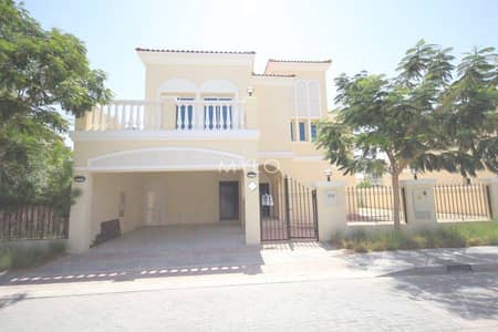 5 Bedroom Villa for Sale in Jumeirah Village Triangle (JVT), Dubai - For Sale 5 Bedroom Villa Away from Cables 5 Bedroom Villa for Sale in Jumeirah Village Triangle (JVT), Dubai - For Sale 5 Bedroom Villa Away from Cables