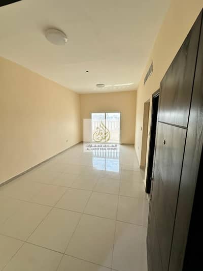شقة 2 غرفة نوم للايجار في الجرف، عجمان - WhatsApp Image 2024-05-29 at 1.18. 45 PM. jpeg