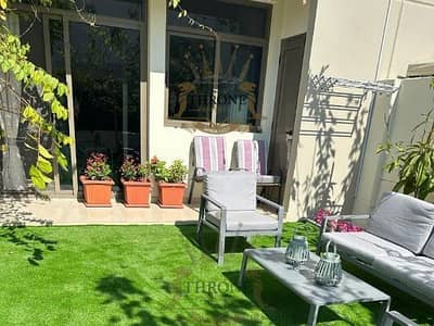 Single Row | Spacious | Private garden|