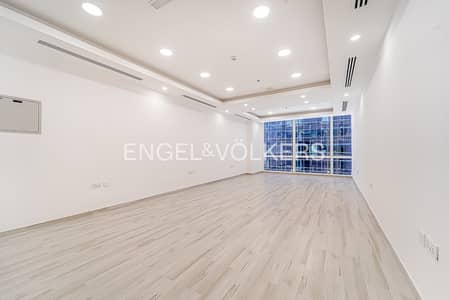 Office for Rent in Business Bay, Dubai - Best Priced | Premium Location | Fully Fitted