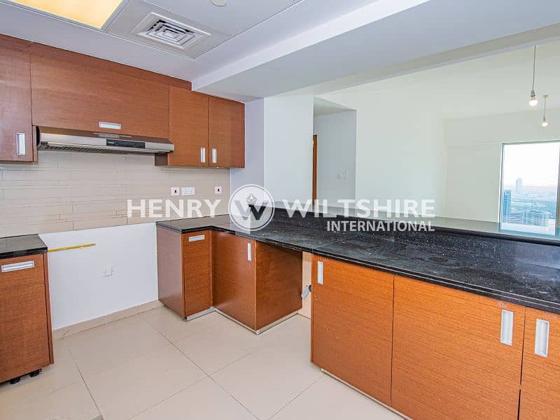 5 GT2 - 3BR01 - Photo 04. jpg