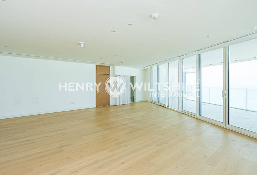 4 4BR Apt - Photo 04. jpg