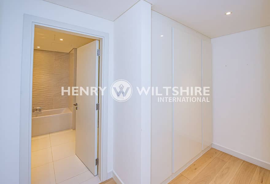 18 4BR Apt - Photo 24. jpg