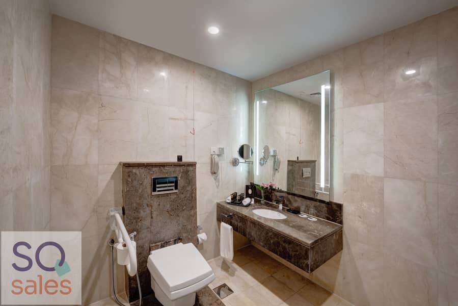 8 Ghaya Grand Hotel Dubai  - One Bedroom Bathroom 7. jpg