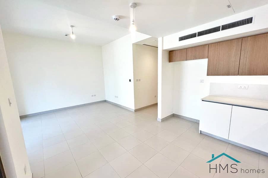 - 3 Bed - Maids - 2 Washrooms - Private Garden - Central A/C - Balcony - Quick access to shared pool and gym - Childrens Play Area - Built in Wardrobes