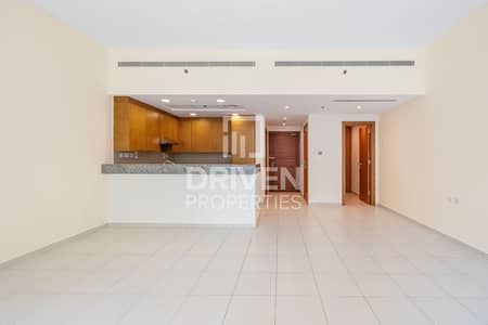 Studio for Rent in Business Bay, Dubai - Spacious Bright Studio | Well Maintained