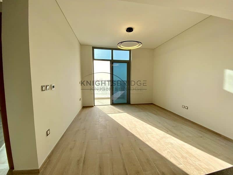 Corner 1 B/R | Chiller Free | Close to Metro Corner 1 B/R | Chiller Free | Close to Metro