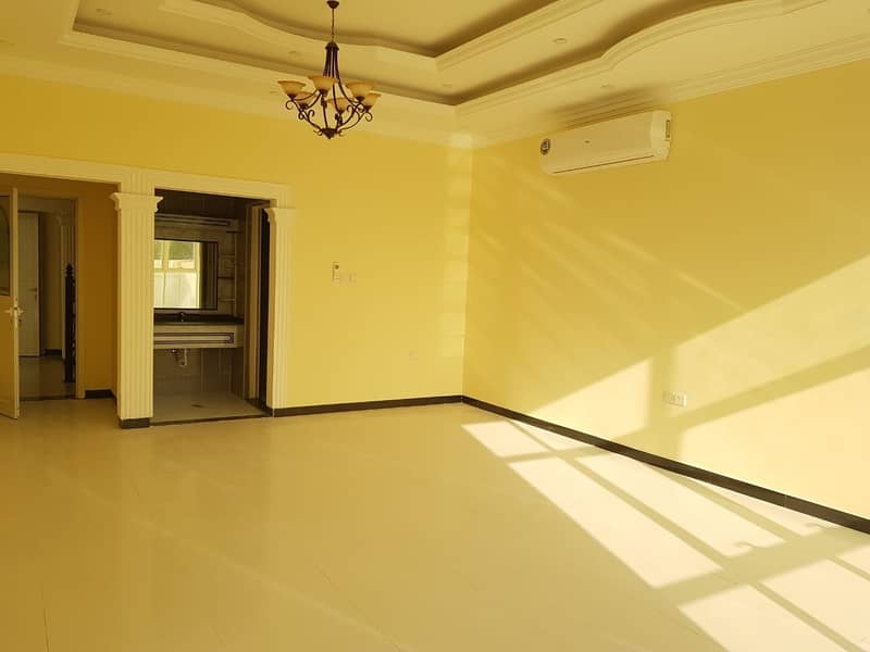 7 ***** ONE YEAR OLD - Super Huge Lovely 5Bhk Villa available for rent in Halwan Area ****