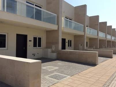 Independent 3 bedroom Town House With Maids in Al Warsan, IC1,Dubai. Independent 3 bedroom Town House With Maids in Al Warsan, IC1,Dubai.
