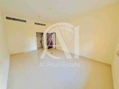 4 Bedroom Villa for Rent in Al Marakhaniya, Al Ain - EnXphcXxDX8gHvfCFBrfjpJ3RXkWcom2MWER3uyW
