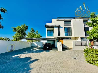 4 Bedroom Villa for Sale in Sharjah Waterfront City, Sharjah - dd802a78-0a9a-4db3-a752-69f5725ee897. jpg