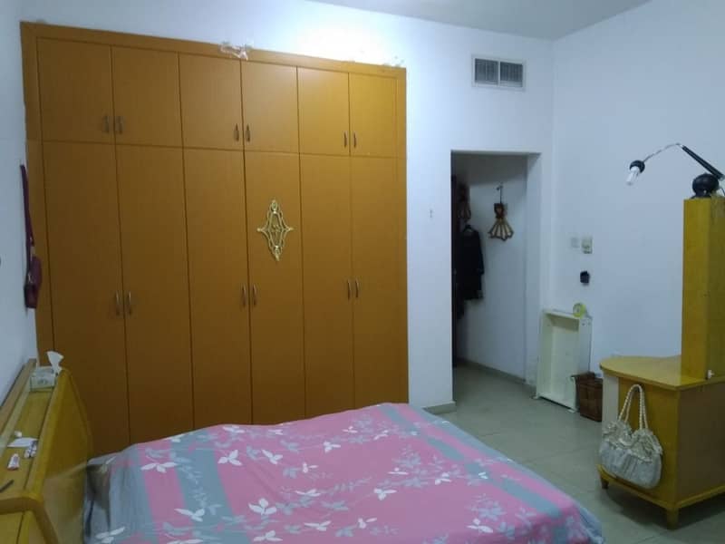 Good price one bedroom apartment in Rshsidiya tower ajman