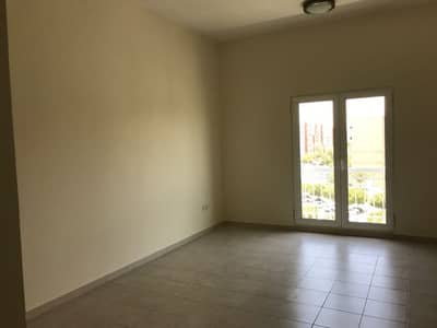 Studio Apartment l Spacious l Discovery Gardens Studio Apartment l Spacious l Discovery Gardens