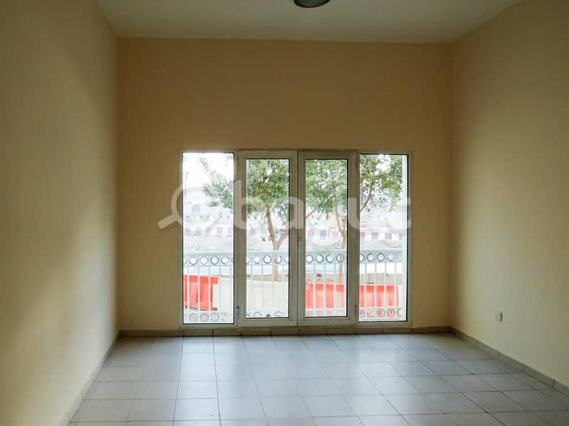 1 Bedroom with Balcony in Street 2