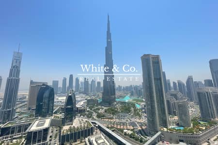 2 Bedroom Apartment for Rent in Downtown Dubai, Dubai - Bills included | High Floor | Burj View