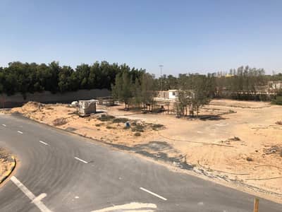 أراضي سكنية مميزة كل الشوارع والخدمات متوفرة وبتصريح بناء فيلا 3 طوابق من المطور مباشرةً تملك حر أراضي سكنية مميزة كل الشوارع والخدمات متوفرة وبتصريح بناء فيلا 3 طوابق من المطور مباشرةً تملك حر
