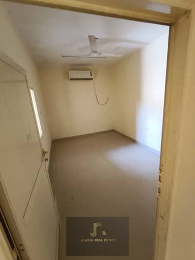 6 Bedroom Villa for Rent in Al Sabkha, Sharjah - bc96566f-aec3-4676-86be-0d82f18bbcd3. jpg