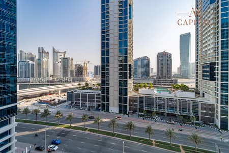 Studio for Sale in Business Bay, Dubai - Motivated Seller | Canal View | Central Location