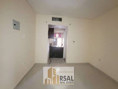 Studio for Rent in Muwailih Commercial, Sharjah - SqC82RDLMKwNlkE0zmVjupmXWsBJyLB2nmlRikX8