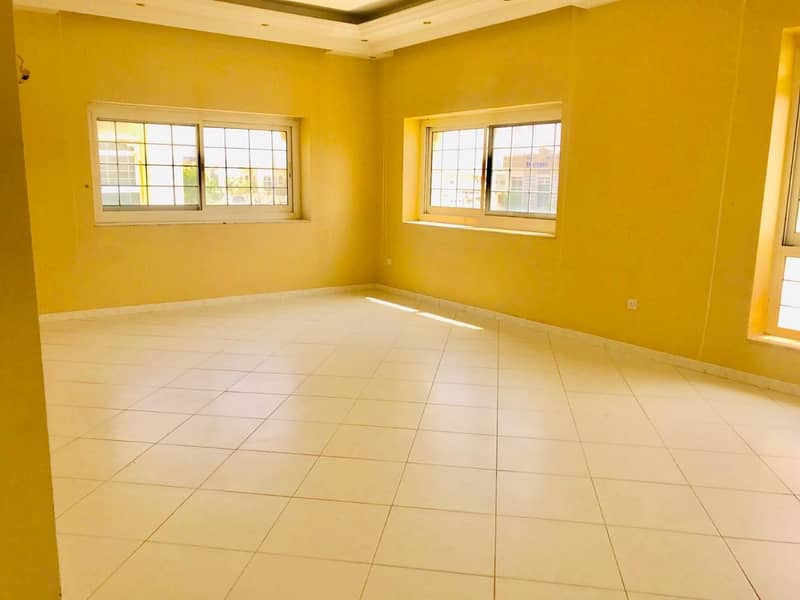 spacious 5 BR commercial villa for rent in Jumierah 2 on Jumeirah road