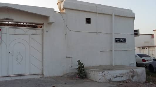 SPACIOUS 3 BEDROOM HALL VILLA FOR RENT IN AL GHAFIA ARE SPACIOUS 3 BEDROOM HALL VILLA FOR RENT IN AL GHAFIA ARE
