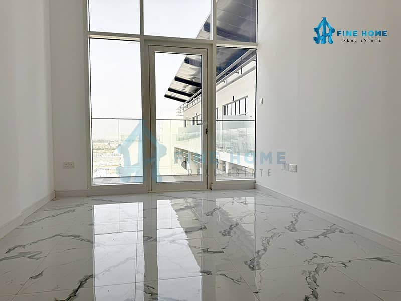 Luxurious 2 BR with Balcony | High floor I Pool view Luxurious 2 BR with Balcony | High floor I Pool view