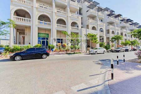 1 Bedroom Apartment for Sale in Jumeirah Village Circle (JVC), Dubai - Community View | Vacant | Huge 1 Bedroom