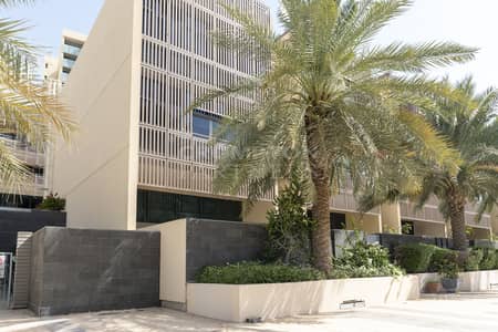 4 Bedroom Townhouse for Sale in Al Raha Beach, Abu Dhabi - New Upgrades | Canal View | Occupied | Corner