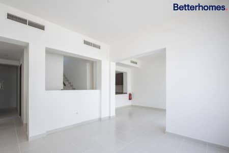 4 Bedroom Villa for Rent in Reem, Dubai - 4 Beds plus Maid and Study | Vacant End of June