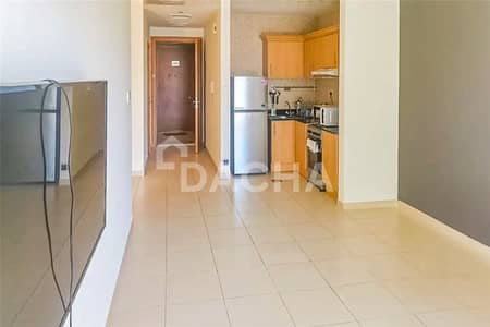 شقة 1 غرفة نوم للبيع في الخليج التجاري، دبي - شقة في برج ماي فير،الخليج التجاري 1 غرفة 960000 درهم - 9061894